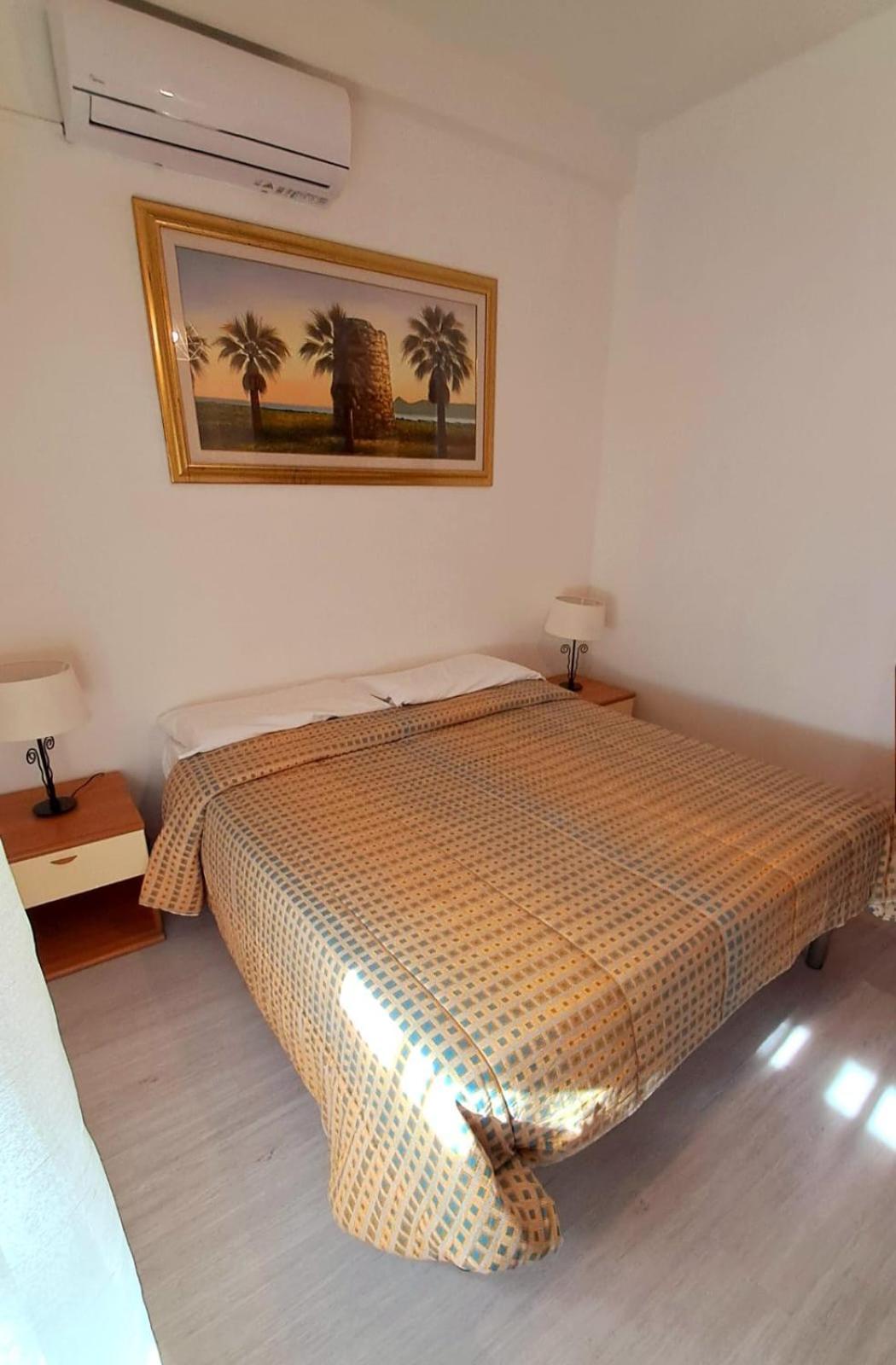 Affittacamere Miri Cagliari Ngoại thất bức ảnh