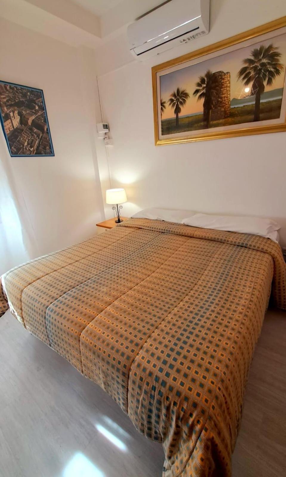 Affittacamere Miri Cagliari Ngoại thất bức ảnh