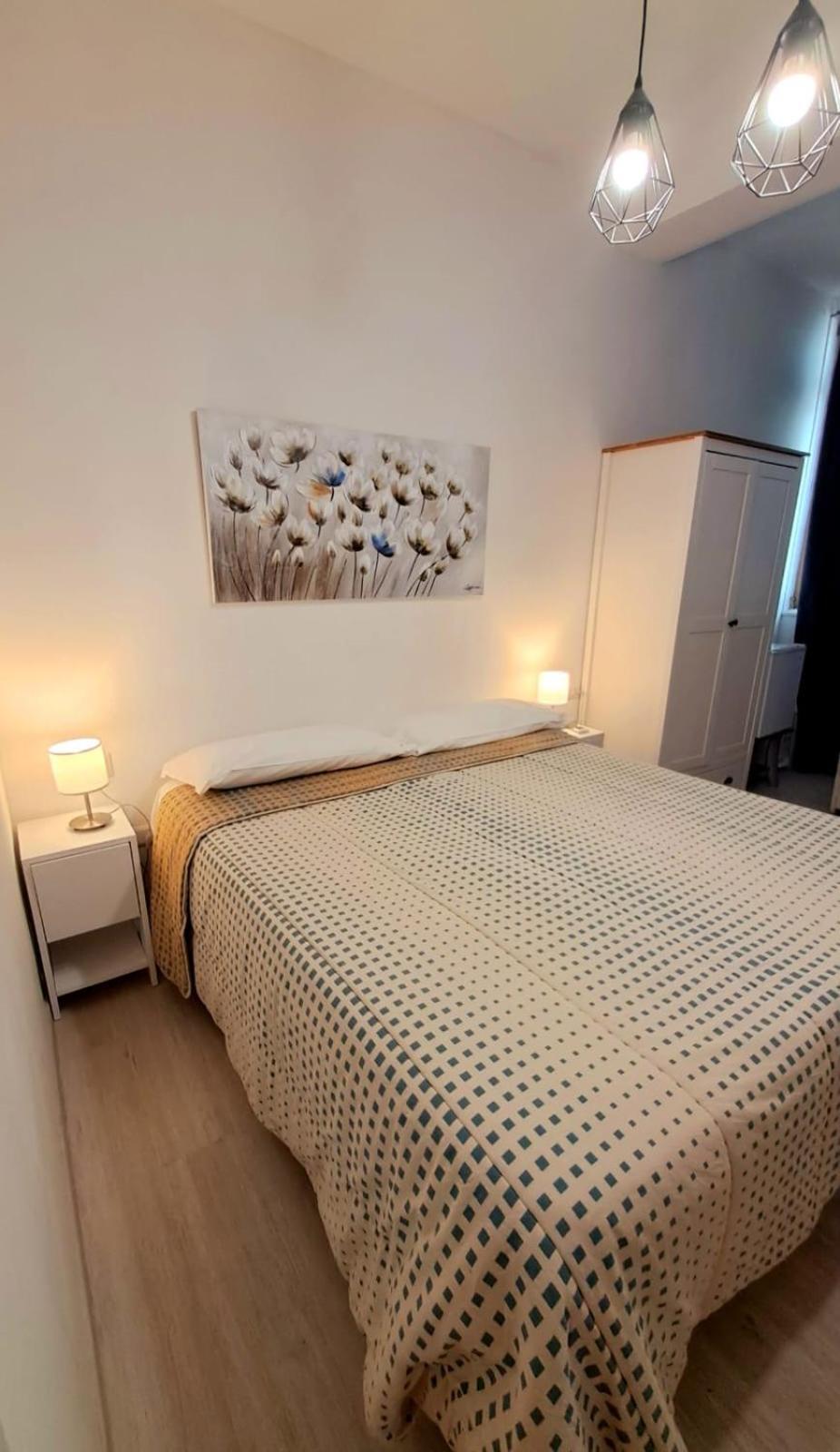 Affittacamere Miri Cagliari Ngoại thất bức ảnh