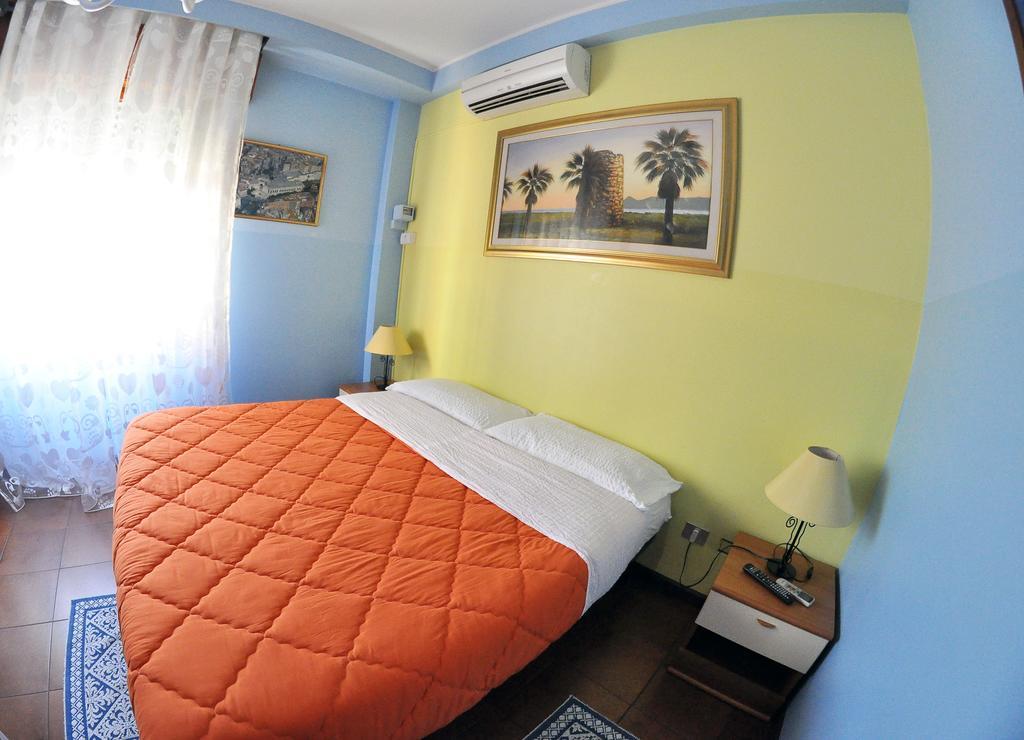 Affittacamere Miri Cagliari Ngoại thất bức ảnh
